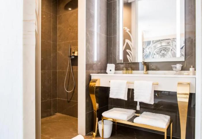Boscolo Lyon Hotel & Spa Room photo Bathroom