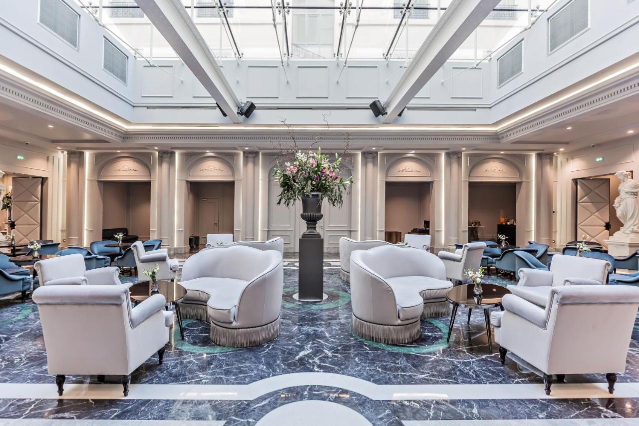 Boscolo Lyon Hotel & Spa Exterior photo The lobby of the hotel